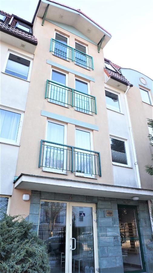 Krajowej Apartment